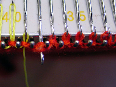 Maschen und Umschläge, stitches and wraps Maschen und Umschläge, stitches and wraps